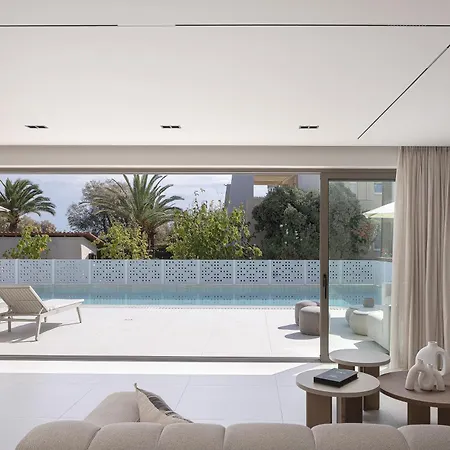 Laxa - Seaside, Elevated Retreat By Etouri *