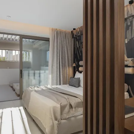 Laxa - Seaside, Elevated Retreat By Etouri Villa *
