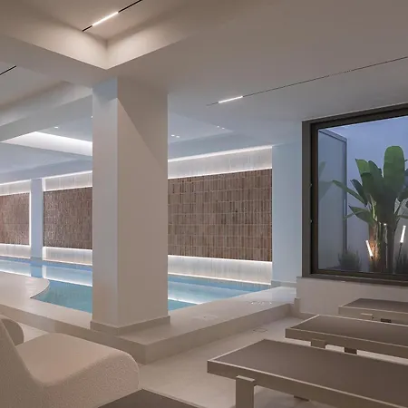 Laxa - Seaside, Elevated Retreat By Etouri