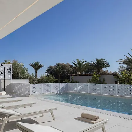 Laxa - Seaside, Elevated Retreat By Etouri Villa *